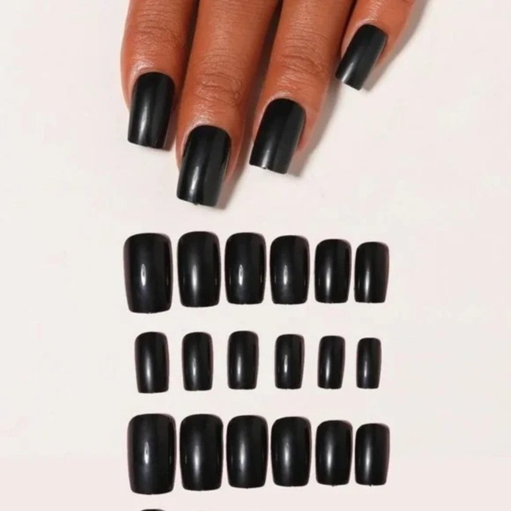 24-piece Black, Nails - Picture 2 of 4